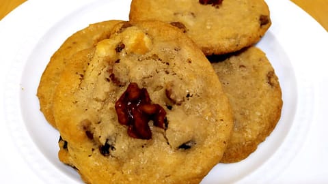 Candied Walnut Cookies